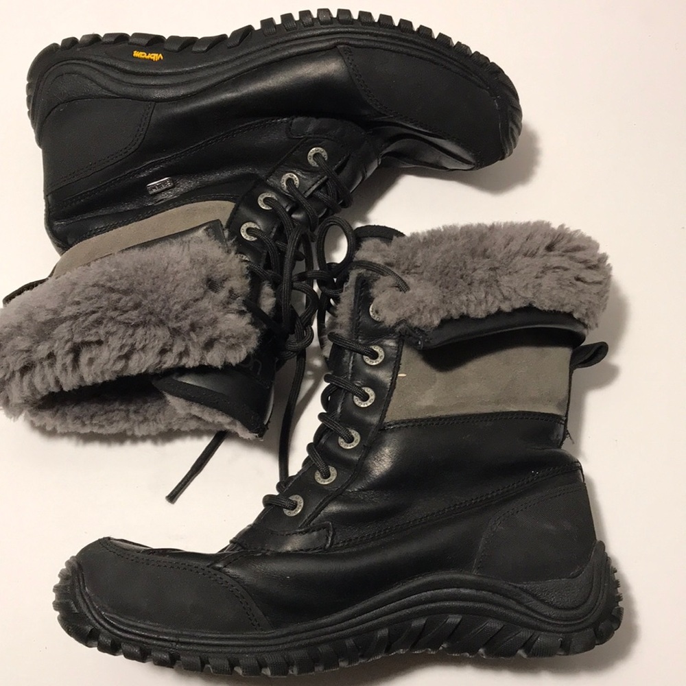 UGG ADIRONDACK III BOOT